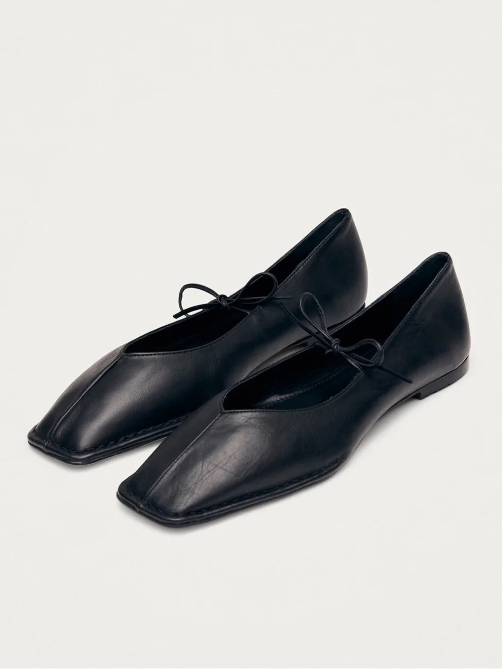Alohas Sway Leather Square Toe, Ballet Flats with Ties